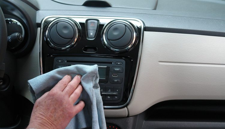 czyszczenie samochodow