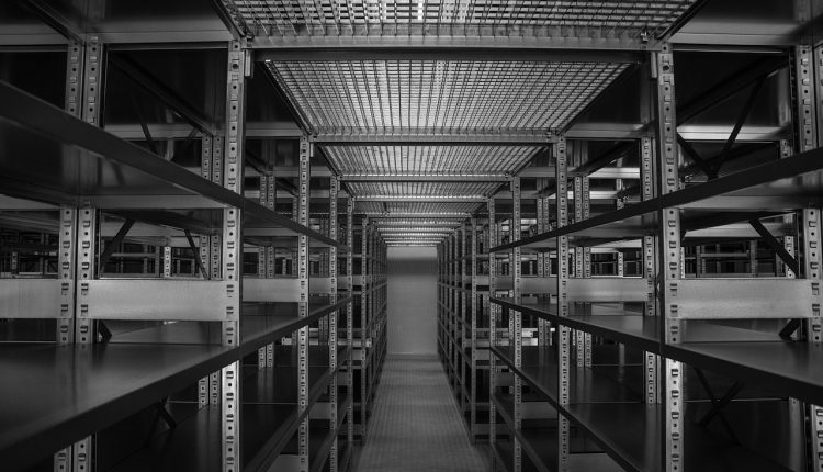 zakup regalow magazynowyych